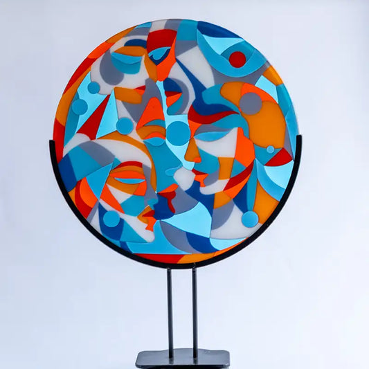 5 Faces: Unique Handmade Glass Artwork that Brings Together Light and Form